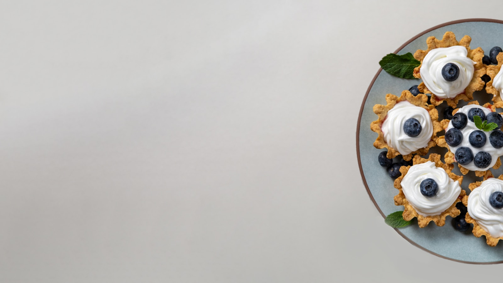 Доставка Еды: Комплексные Обеды для Вашего Удобства