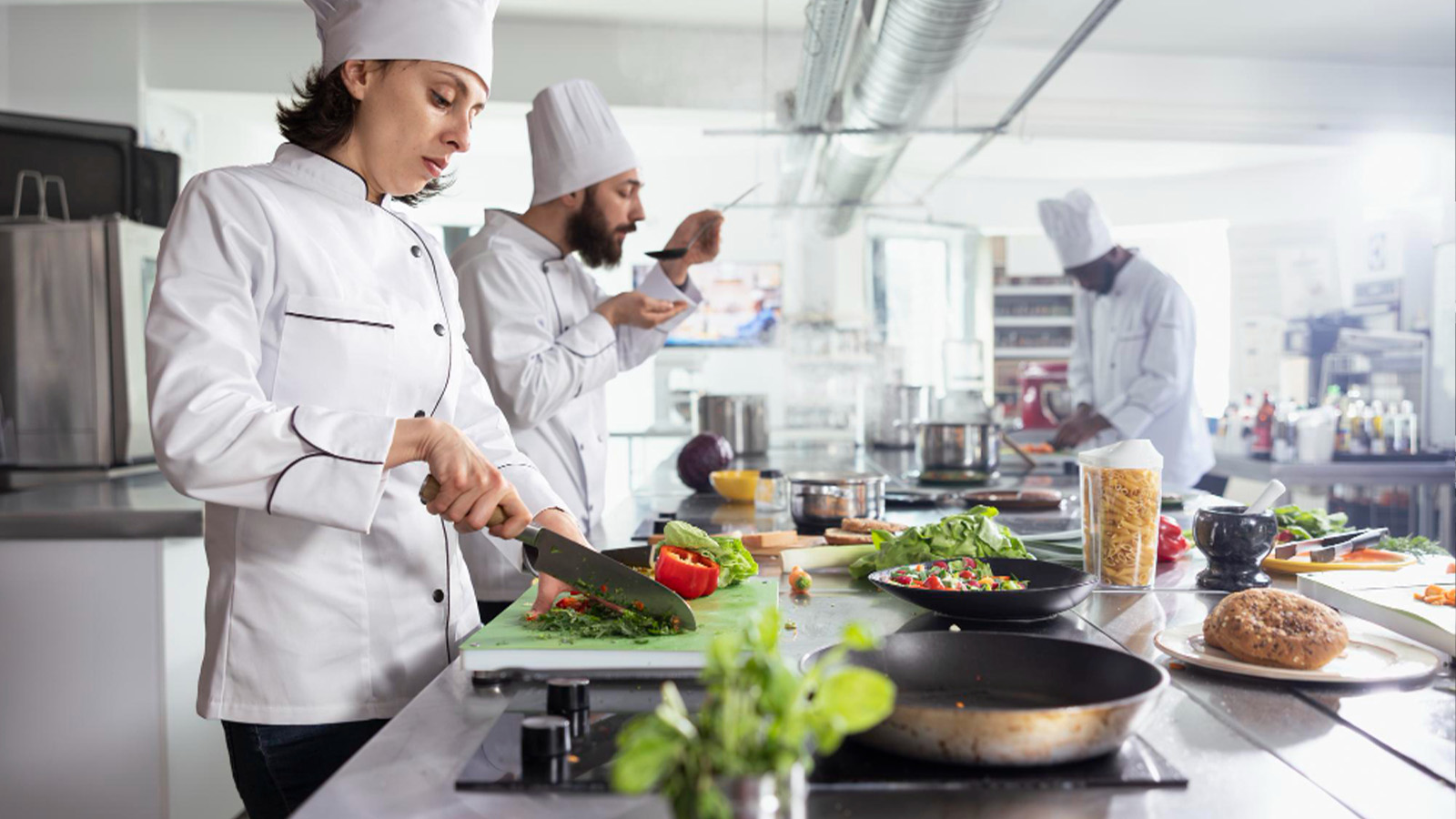 Доставка Готовых Обедов На Неделю: Экономьте Время и Усилия