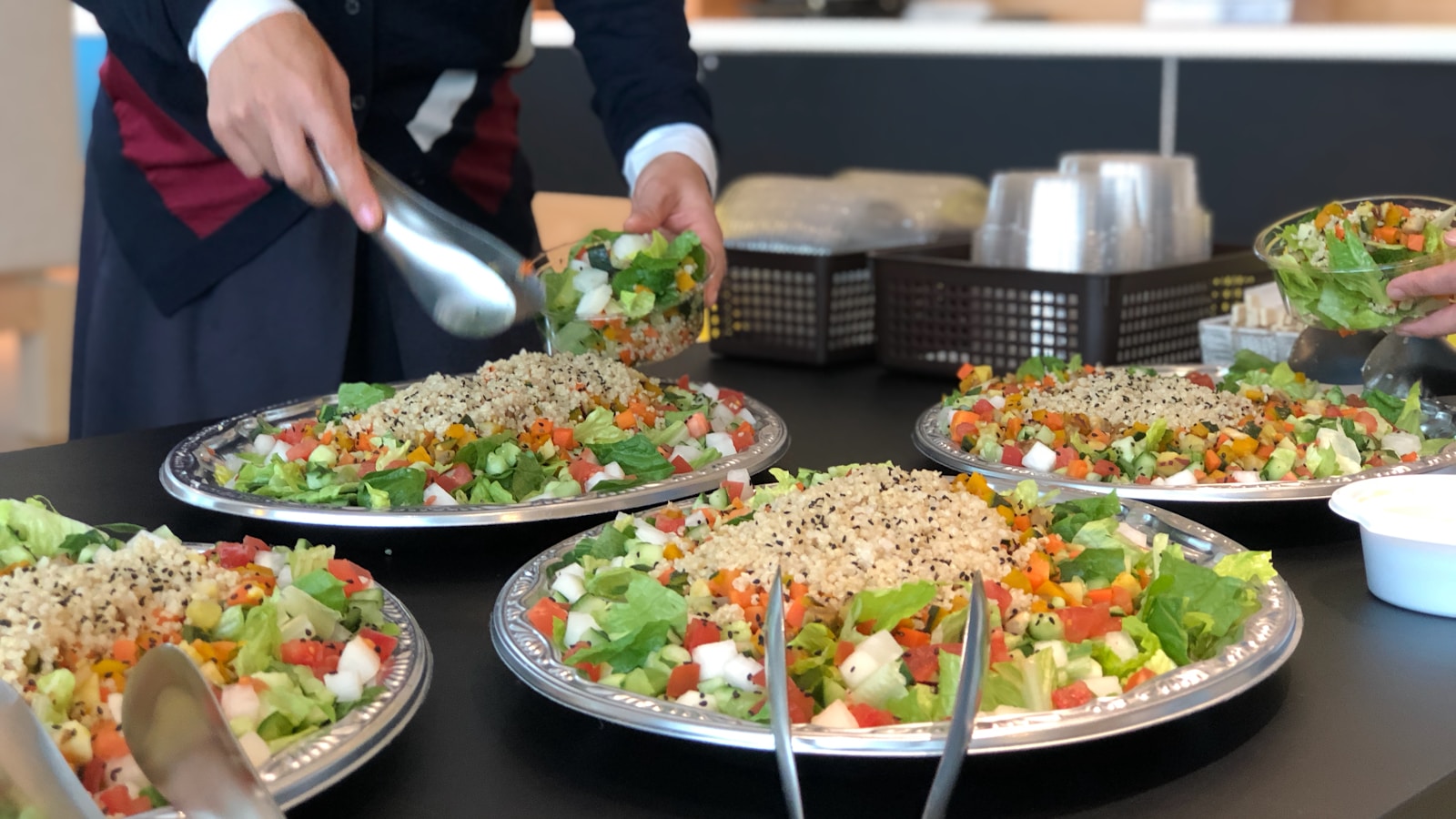 Организация Питания Сотрудников: Влияние на Здоровье и Продуктивность